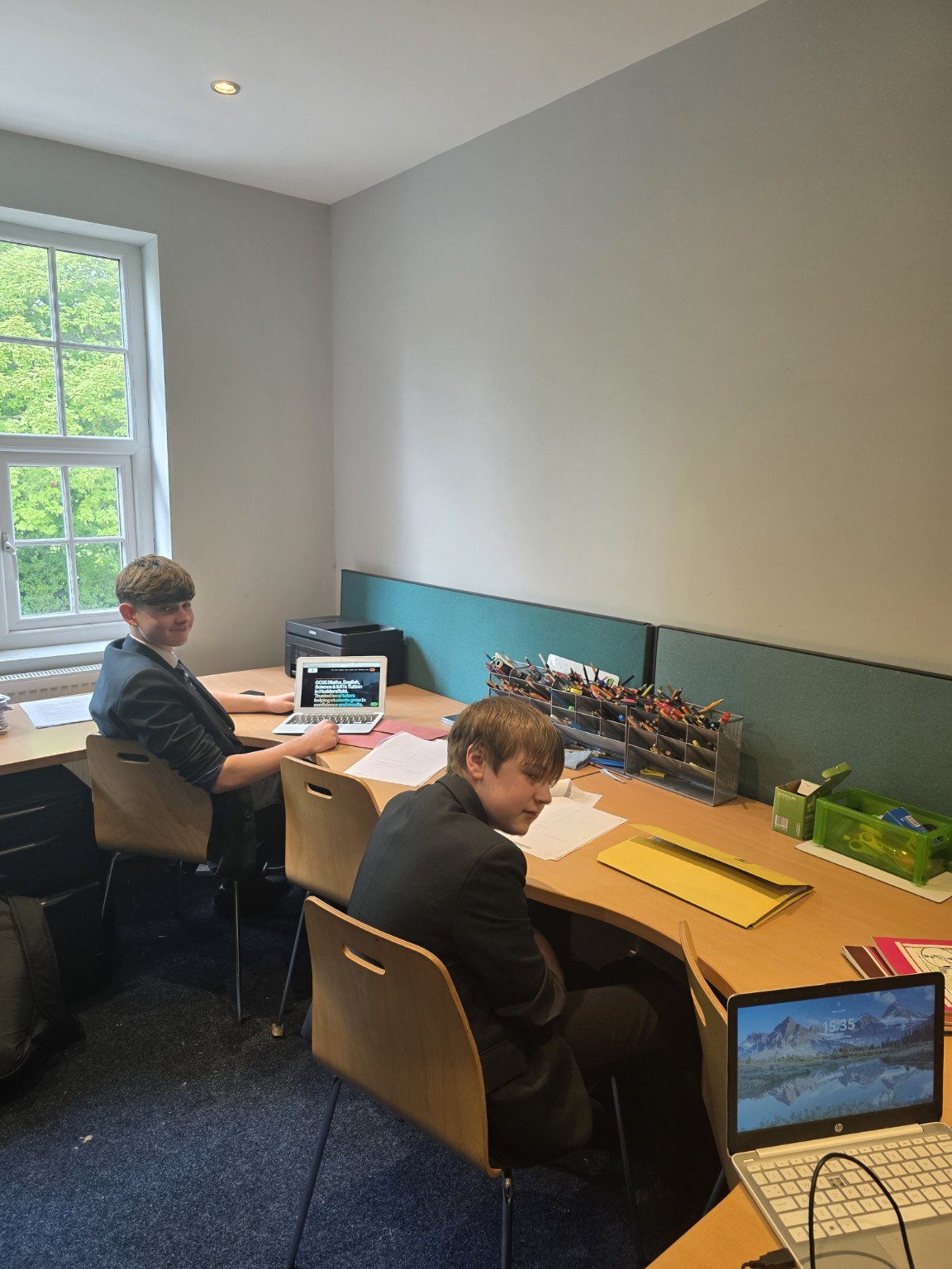 Skelmanthorpe students studying